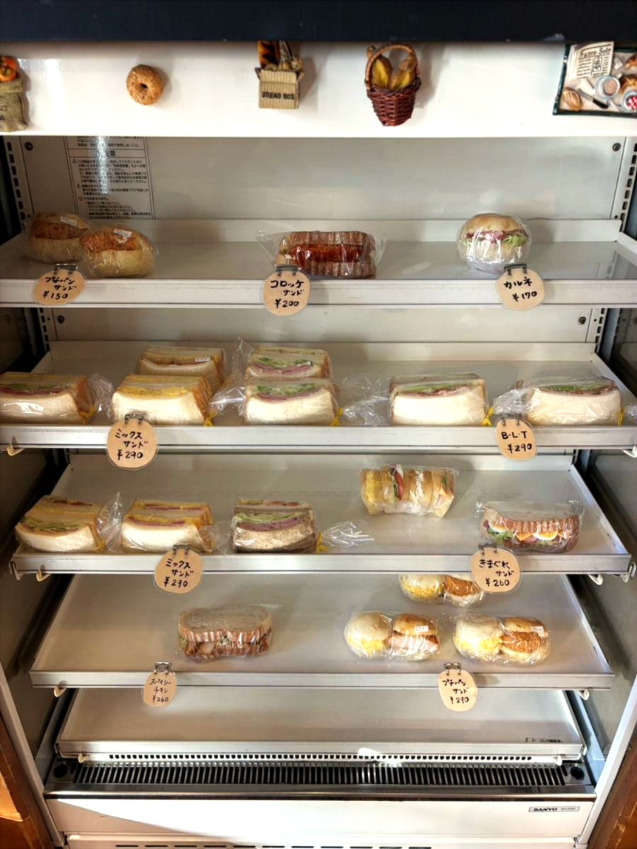 📍 B.L.T. (ビーエルティー )